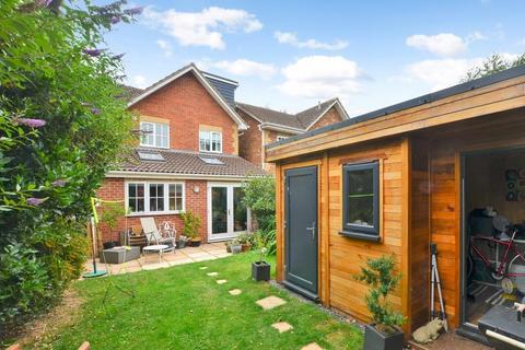 undefined, Swallow Close, Bicester