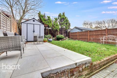 4 bedroom semi-detached house for sale, Poplar Road, Sutton