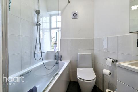 Hawthorne Close, Sutton