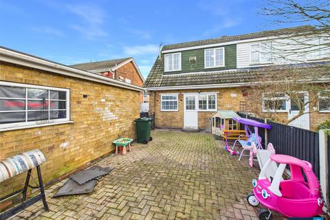 3 bedroom semi-detached house for sale, Naseby Close, Hatfield, Doncaster, South Yorkshire, DN7