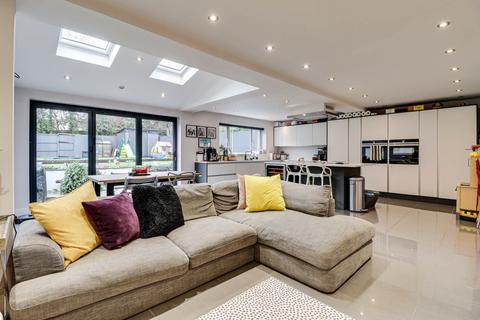 5 bedroom semi-detached house for sale, Grove Avenue, Harpenden, Hertfordshire, AL5