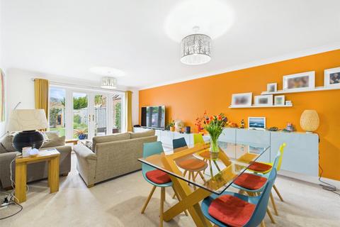4 bedroom end of terrace house for sale, Russell Drive, Christchurch, BH23