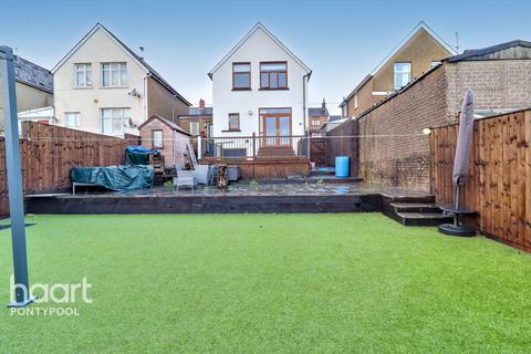 3 bedroom detached house for sale, Sycamore Road, Pontypool