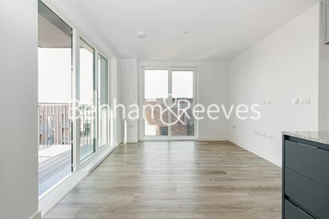 Cedrus Avenue, Southall UB1