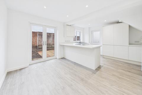 3 bedroom semi-detached house for sale, Hunting Gate, Hemel Hempstead, HP2