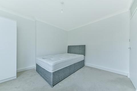3 bedroom apartment to rent, Wotton Street London SE1