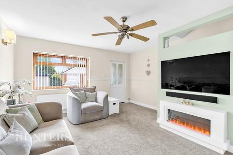 3 bedroom semi-detached house for sale, Hillingdon Close, Failsworth, Oldham