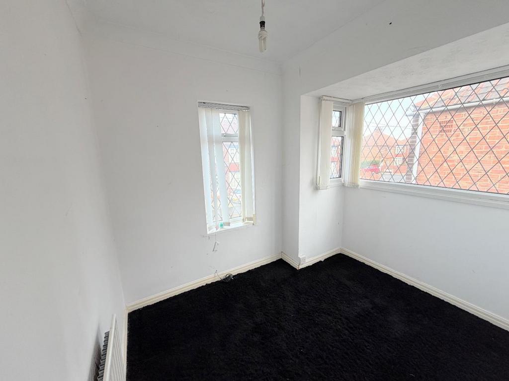 Bedroom ( front)