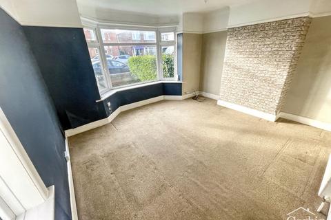 2 bedroom semi-detached house for sale, Kinsbourne Avenue, Bournemouth, BH10 4