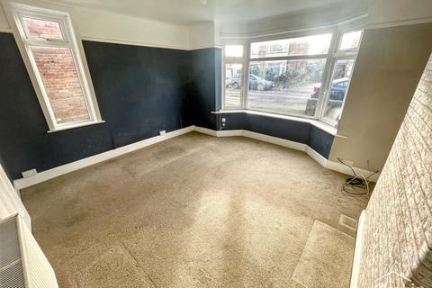 2 bedroom semi-detached house for sale, Kinsbourne Avenue, Bournemouth, BH10 4