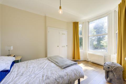 undefined, Devonshire Riad, SE23
