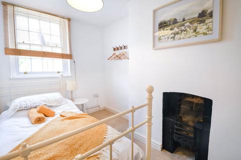 undefined, Alma Place, High Street, Marlborough, Wiltshire, SN8