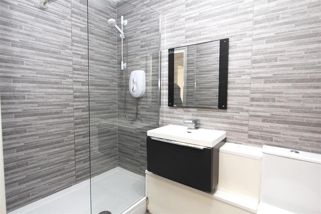 Bathroom.JPG