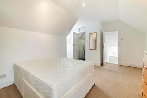 2 bedroom flat to rent, Golders Green, NW11