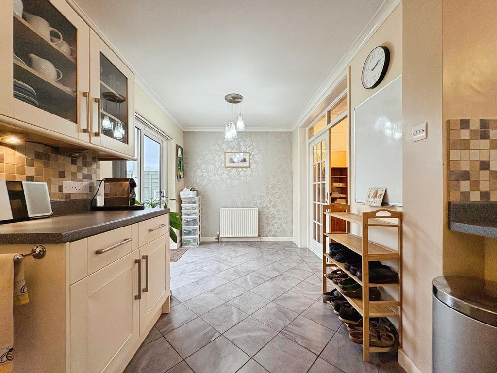 Kitchen/Breakfast