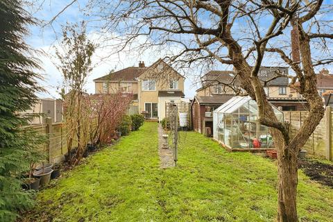 undefined, Tweeny Lane, Bristol, South Gloucestershire