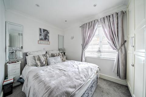 2 bedroom end of terrace house for sale, Wharton Road, Bromley, BR1