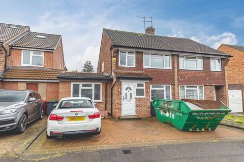 5 bedroom semi-detached house for sale, Mallard Drive, Cippenham SL1