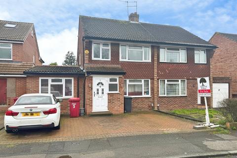 5 bedroom semi-detached house for sale, Mallard Drive, Cippenham SL1
