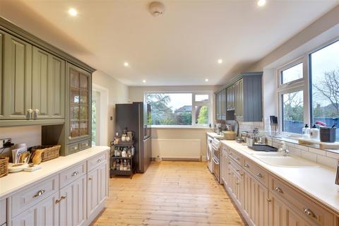undefined, Hilary Close, Wollaton, Nottingham