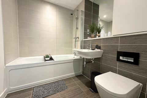 2 bedroom apartment to rent, The Astley Manchester M1