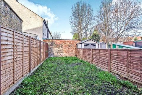 2 bedroom terraced house for sale, Cuthbert Road, Croydon