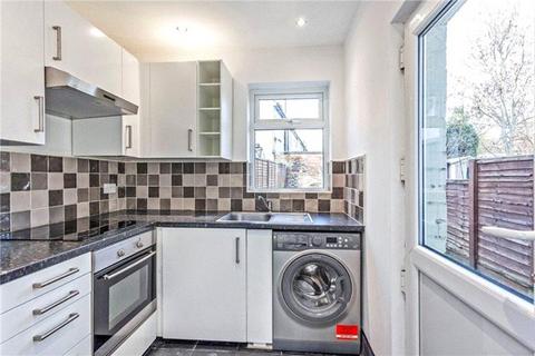 2 bedroom terraced house for sale, Cuthbert Road, Croydon