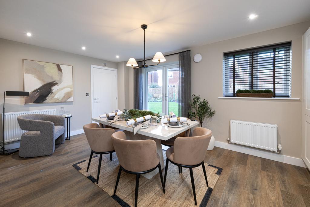 Kitchen dining