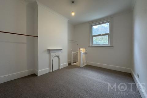 1 bedroom flat to rent, Sandgate High Street, Folkestone, CT20