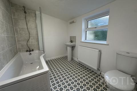1 bedroom flat to rent, Sandgate High Street, Folkestone, CT20