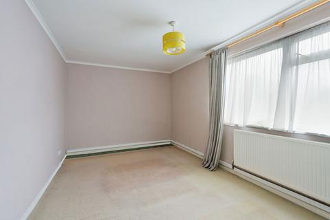 2 bedroom flat for sale, Wray Common Road, Reigate RH2