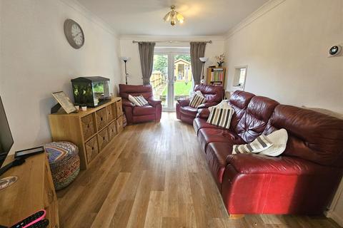 undefined, Green Acre, Aldershot