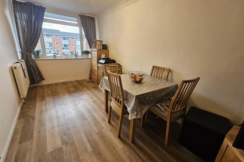 undefined, Green Acre, Aldershot