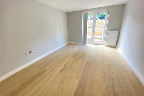 2 bedroom apartment to rent, Opal House, 11-13 Irlam Road, Sale