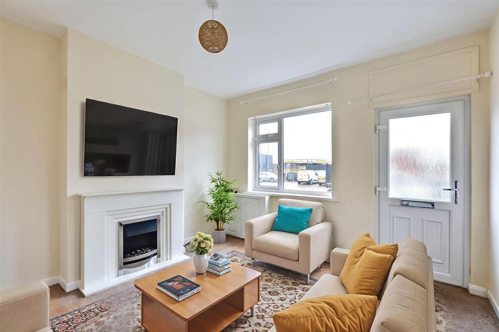 Lounge - Living Room - Standard - 0.jpeg