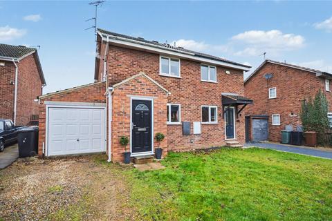 2 bedroom semi-detached house for sale, Lea Park Close, Leeds, West Yorkshire