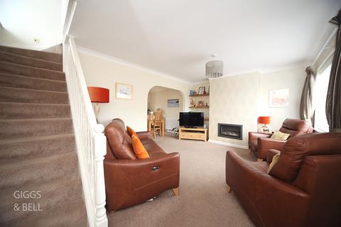 3 bedroom semi-detached house for sale, Luton, Bedfordshire, LU2