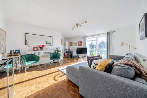 2 bedroom flat for sale, Park Road North, Chiswick, London, W4
