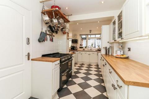 undefined, Evans Avenue, Watford WD25