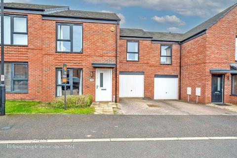 3 bedroom terraced house for sale, Towpath Drive, Walsall WS8
