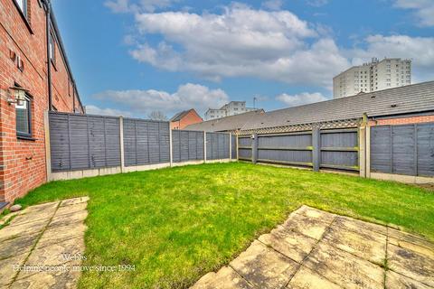 3 bedroom terraced house for sale, Towpath Drive, Walsall WS8