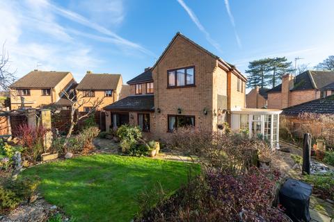 4 bedroom detached house for sale, Dove Close, Hertfordshire CM23