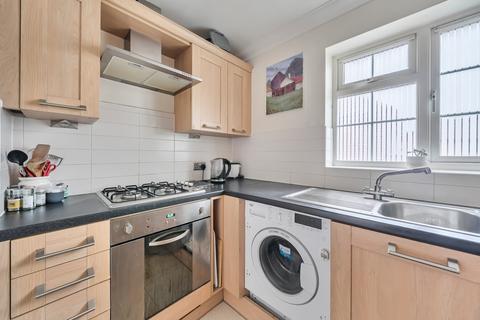 undefined, Sadlers Court, Wokingham RG41