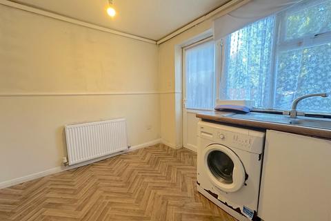 2 bedroom semi-detached house for sale, Banstead Close, Wolverhampton WV2