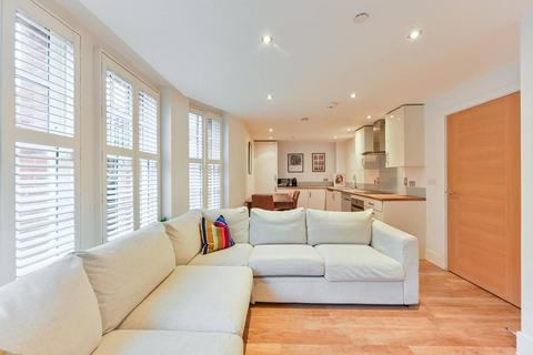1 bedroom flat to rent, Butler Court, SW11, Battersea, London, SW11