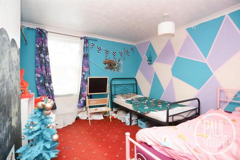 3 bedroom terraced house for sale, Raglan Street, Lowestoft, NR32
