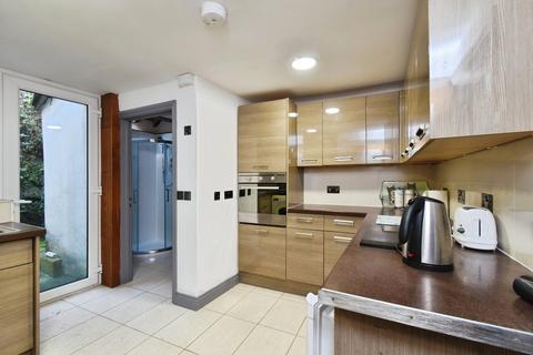 undefined, West Street, Tavistock PL19