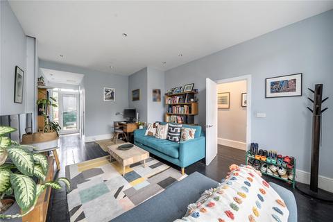 4 bedroom end of terrace house for sale, Whittington Road, London, N22