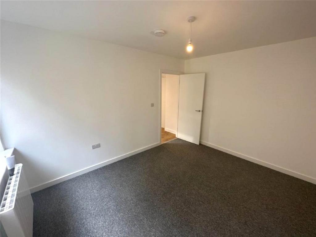 135321968 Bedroom 1 