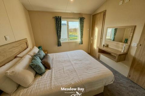 2 bedroom park home for sale, Hayling Island Holiday Park